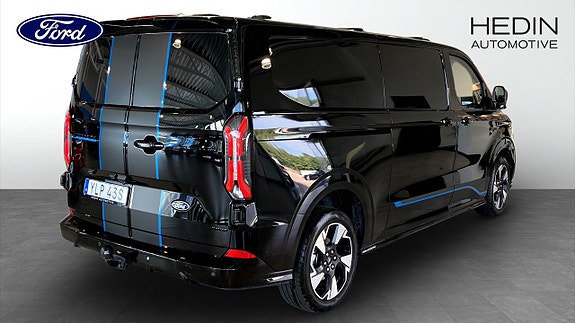 Ford E-Custom 2 of 12
