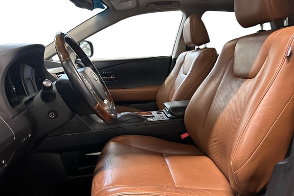 Lexus RX450h 12 of 26