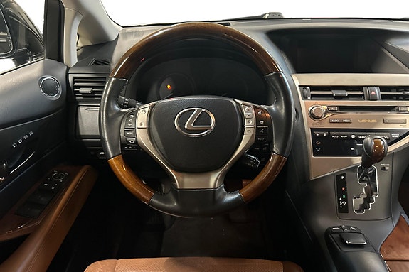 Lexus RX450h 15 of 26