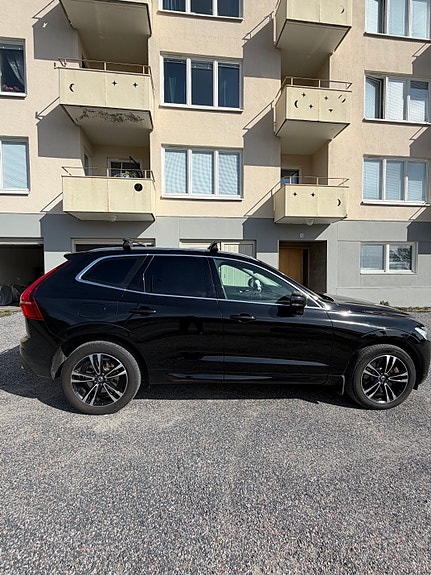 Volvo XC60 4 of 16