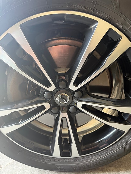 Volvo XC60 16 of 16