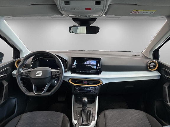 Seat Arona 7 of 14