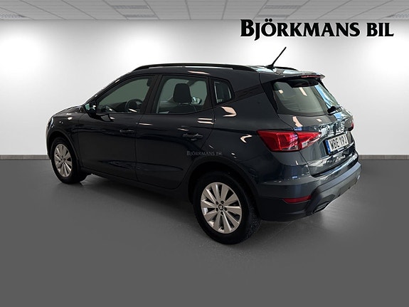Seat Arona 6 of 14