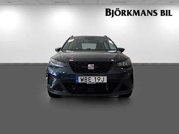 Seat Arona 2 of 14