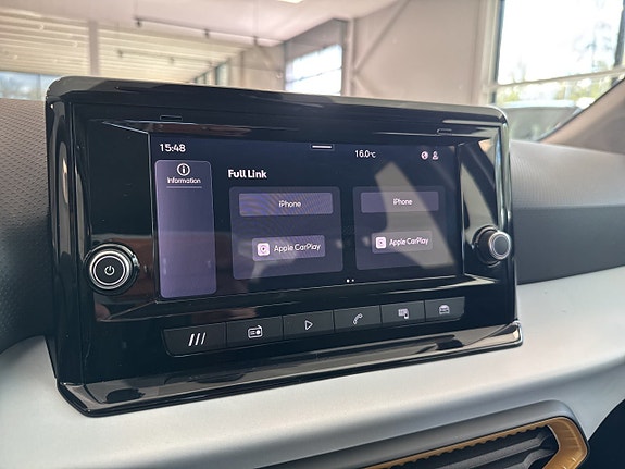 Seat Arona 11 of 14