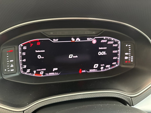 Seat Arona 10 of 14
