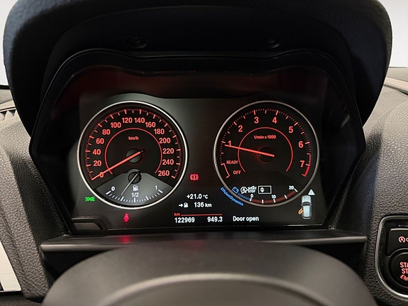 BMW 118i 12 of 23