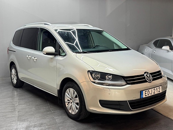 Volkswagen Sharan 2 of 16