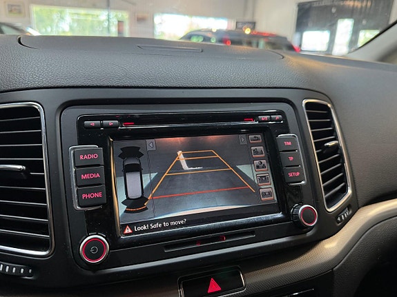 Volkswagen Sharan 10 of 16