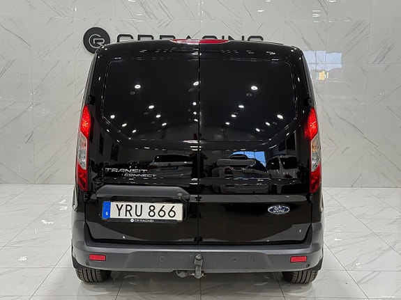 Ford Transit Connect 15 of 19