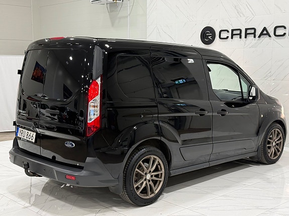 Ford Transit Connect 17 of 19