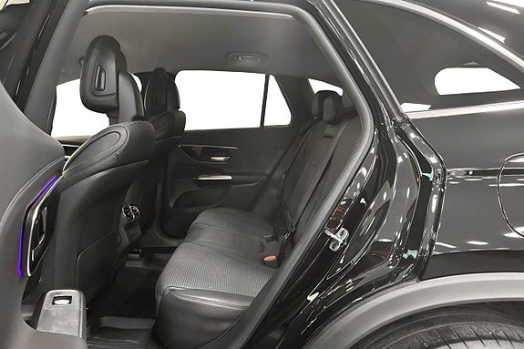 Mercedes-Benz GLC300 e 10 of 24