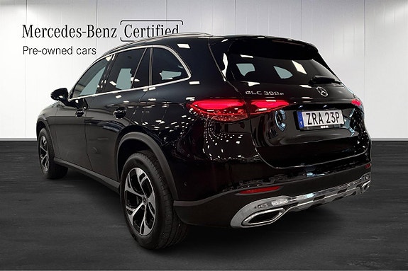 Mercedes-Benz GLC300 e 4 of 24