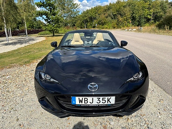 Mazda MX-5 5 of 10