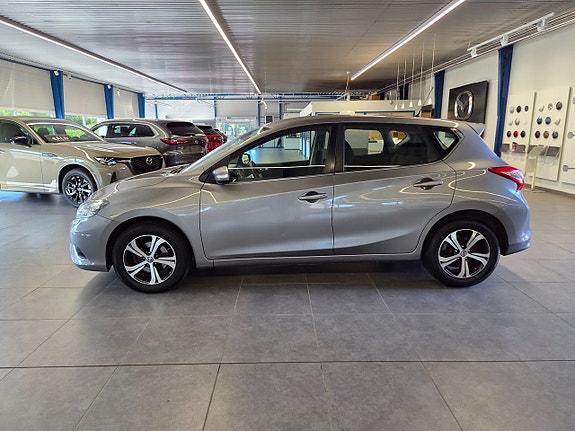 Nissan Pulsar 2 of 14