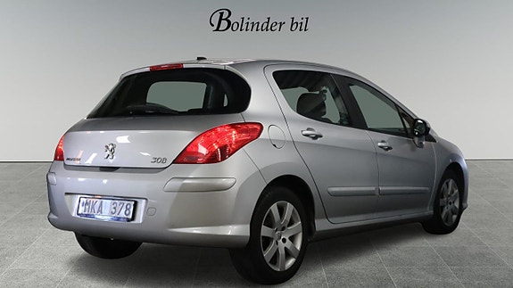 Peugeot 308 6 of 20