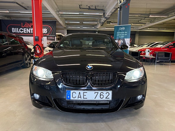 BMW 330d 4 of 25