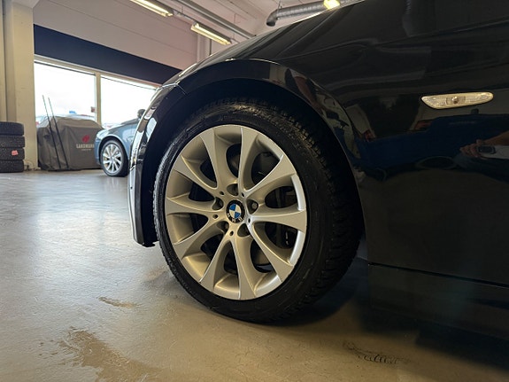 BMW 330d 11 of 25