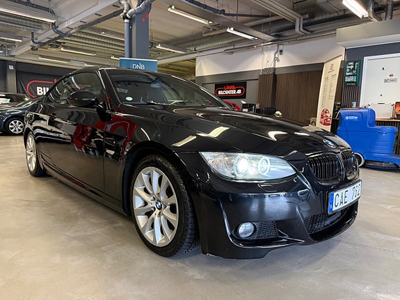 BMW 330d 5 of 25