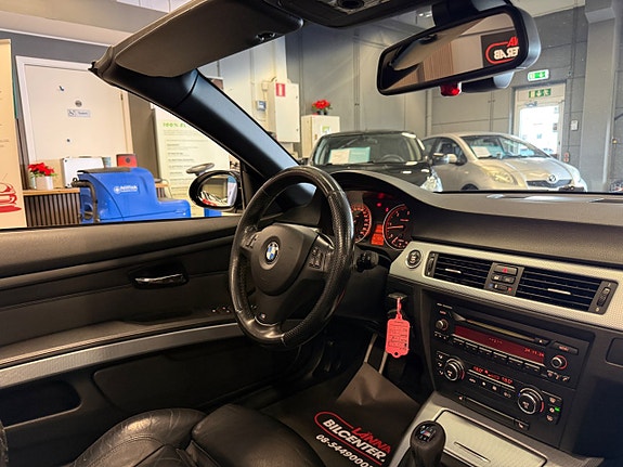 BMW 330d 17 of 25
