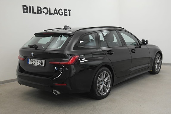 BMW 330e 5 of 21