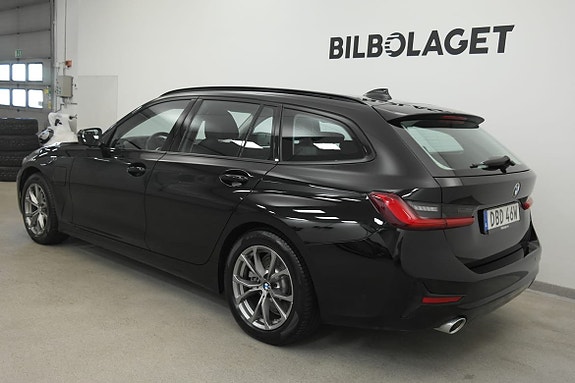 BMW 330e 6 of 21