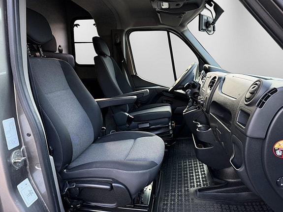 Renault Master 17 of 23