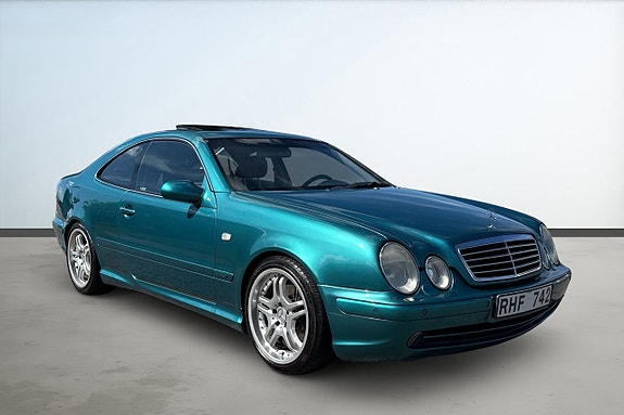 Mercedes-Benz CLK430 8 of 22