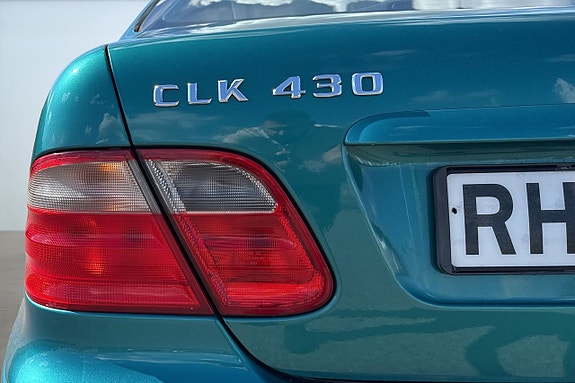 Mercedes-Benz CLK430 22 of 22