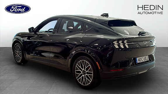 Ford Mustang Mach-E 2 of 12