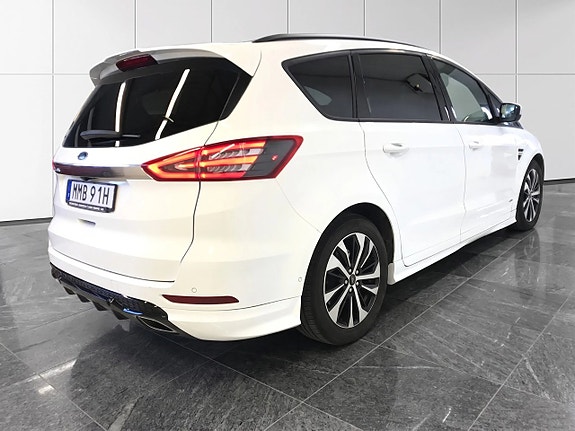 Ford S-MAX 3 of 27