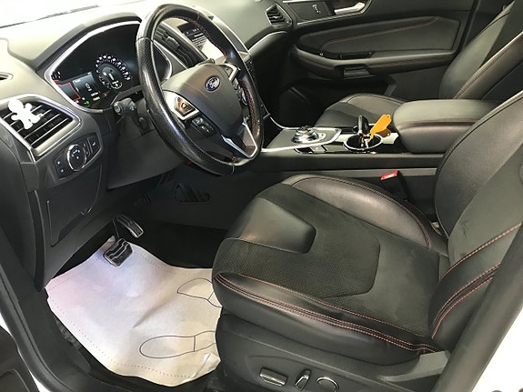 Ford S-MAX 22 of 27