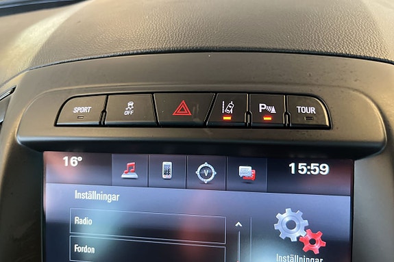 Opel Insignia 13 of 17