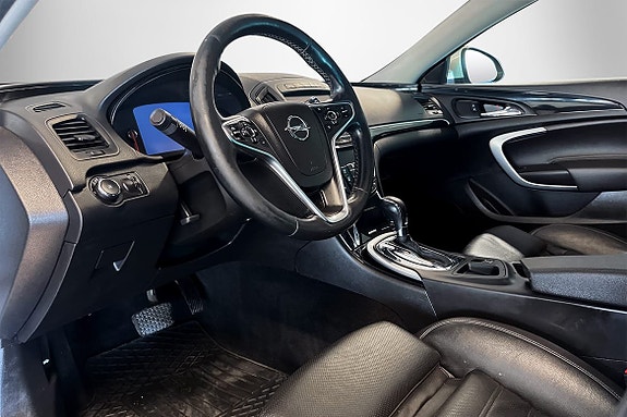 Opel Insignia 4 of 17
