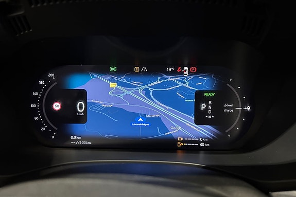 Volvo XC60 16 of 23