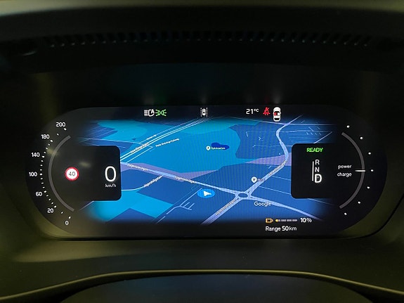 Volvo XC40 18 of 18