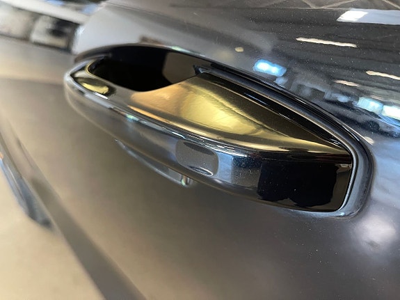 Volvo XC40 10 of 18