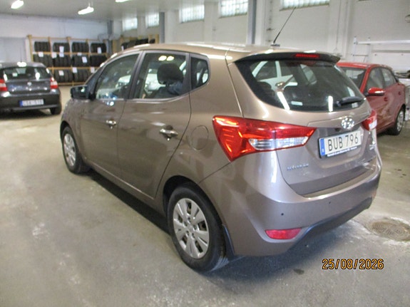 Hyundai ix20 3 of 5