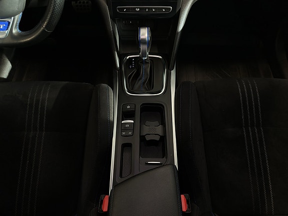 Renault Megane 18 of 24