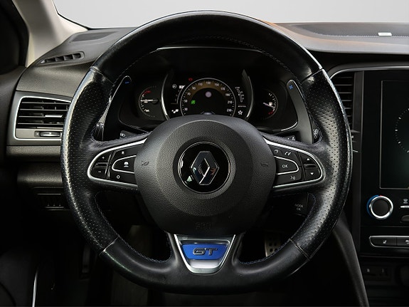 Renault Megane 12 of 24