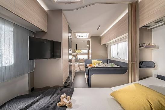 Adria 542PK 3 of 4