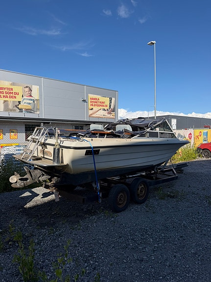 Draco 2000 DC – B20 motor / 100-drev – klassisk daycruiser 9 of 10