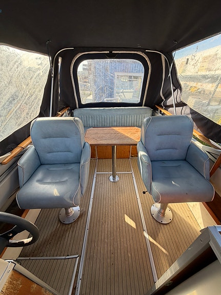 Draco 2000 DC – B20 motor / 100-drev – klassisk daycruiser 7 of 10