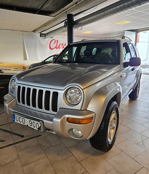 Jeep Cherokee 3 of 9