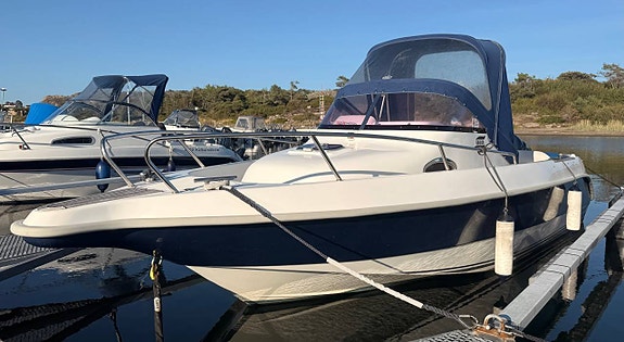 Galia 660 WA 2004 + Evinrude 135hk 2003 1 ägare