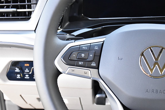 Volkswagen California 17 of 30