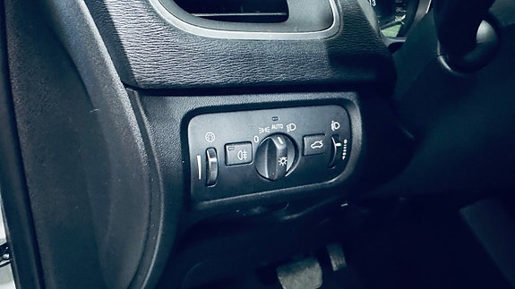 Volvo V40 17 of 18
