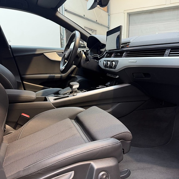 Audi A5 9 of 13