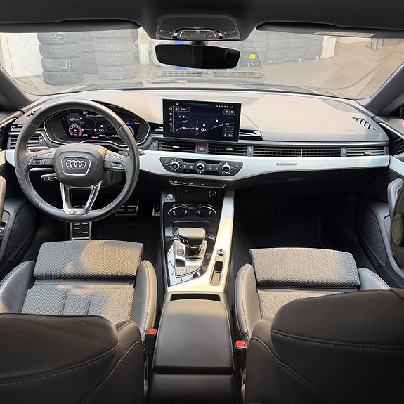 Audi A5 10 of 13