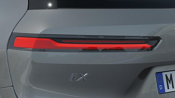 BMW iX 8 of 13